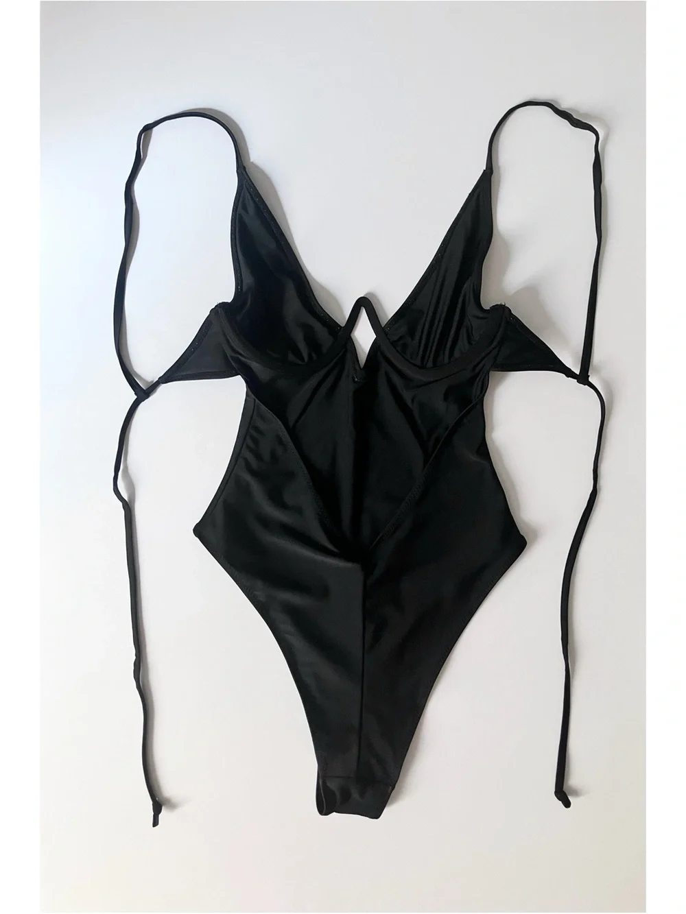 White Fox Black High-Cut One-Piece Swimsuit w/Adjustable Tie Straps Women’s SM